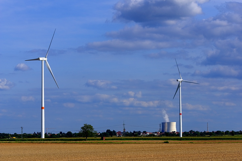 renewable energy, sky, environmental technology, environment, power in nature, pollution, field, land, power supply, propeller, rotor blades, 5K, nuclear power