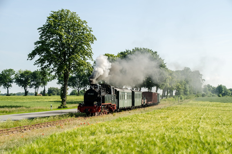 metal, drive, under steam, prignitz, steam locomotive, seemed, steam, pollo, public transportation, track, field, steam railway, past, at that time, smoke - physical structure