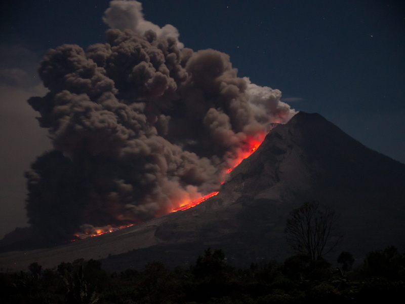 erupting, sign, volcanic activity, 4K, no people, geology, volcano, sumatra, smoke - physical structure, natural disaster, warning sign, heat - temperature