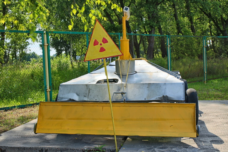 symbol, green color, plant, pripyat, tree, nuclear power, day, no people, flag, radioactivity, nature, road sign, communication, yellow, sunlight, chernobyl