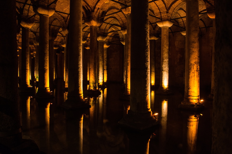 illuminated, columnar, architecture, travel, arch, 5K, tourism, istanbul, built structure, colonnade, turkey, indoors, cistern, architectural column, travel destinations
