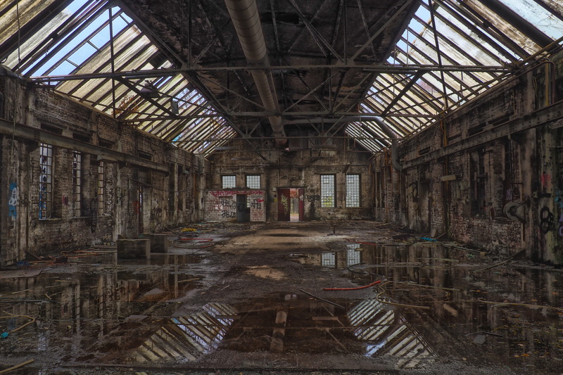 old, metal, decay, factory building, mood, deterioration, factory, day, shabby, warehouse, ceiling, obsolete, atmosphere, lapsed, built structure, abandoned