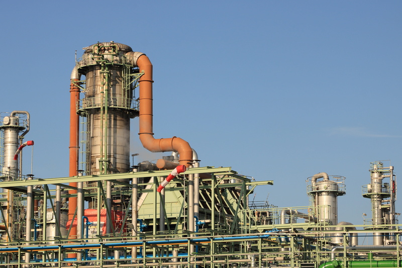 alloy, installation, chemical plant, air pollution, smoke stack, tube, complexity, built structure, sky, pollution, building exterior, piping, oil industry