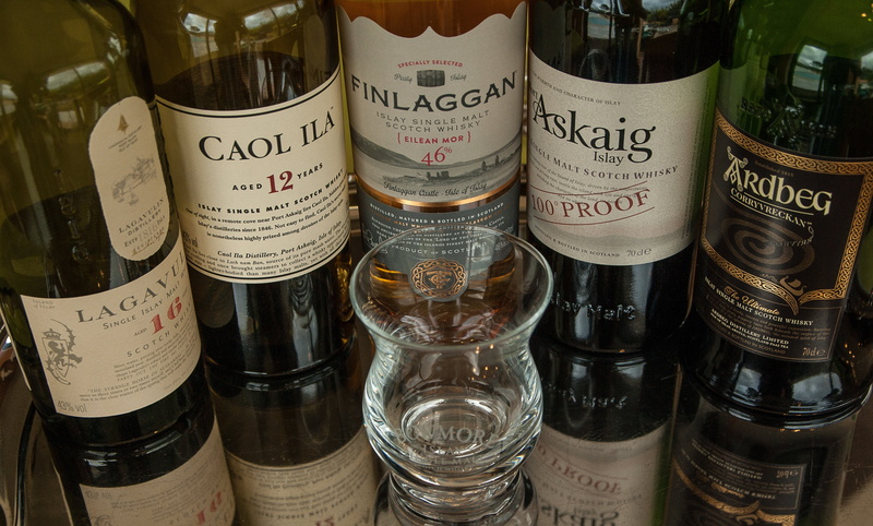 label, container, distillery, drink, assorted, alcohol, wine bottle, bottles, no people, wine, glass - material, celebration, still life, islay, bottle