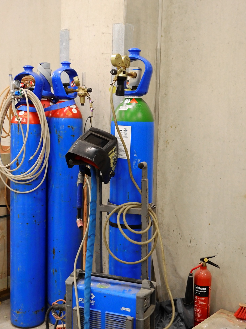fuel and power generation, mig, technology, pipe - tube, craft, connection, pressure, fossil fuel, power supply, 4K, electrical equipment, weld, refueling