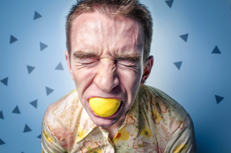 person, food and drink, grimace, headshot, mouth open, colored background, portrait, studio shot, men, ate, funny, one person, healthy, 5K, males, emotion