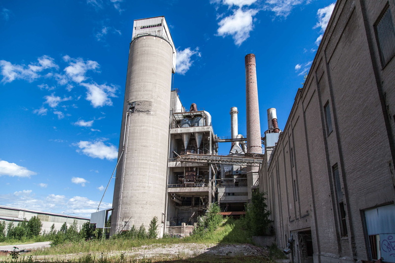 environmental issues, i, industry, abandoned, gas, brick, grungy, building, industrial building, air, blue, exterior, sky, brown, dirty, factory, day, fuel and power generation