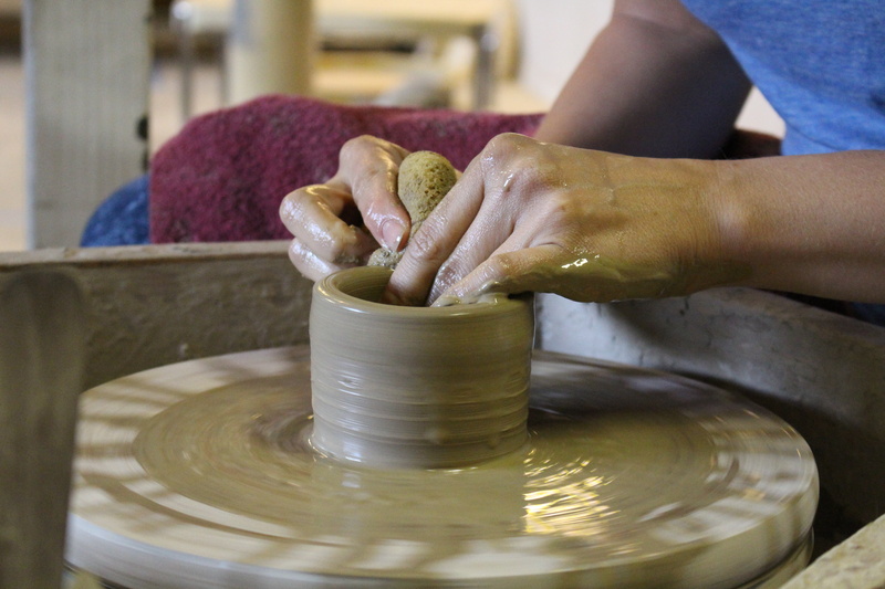 creativity, ceramic, finger, preparation, vase, working, human body part, body part, spinning, human Hand, artist, thumb, molding, skill, pot, pottery