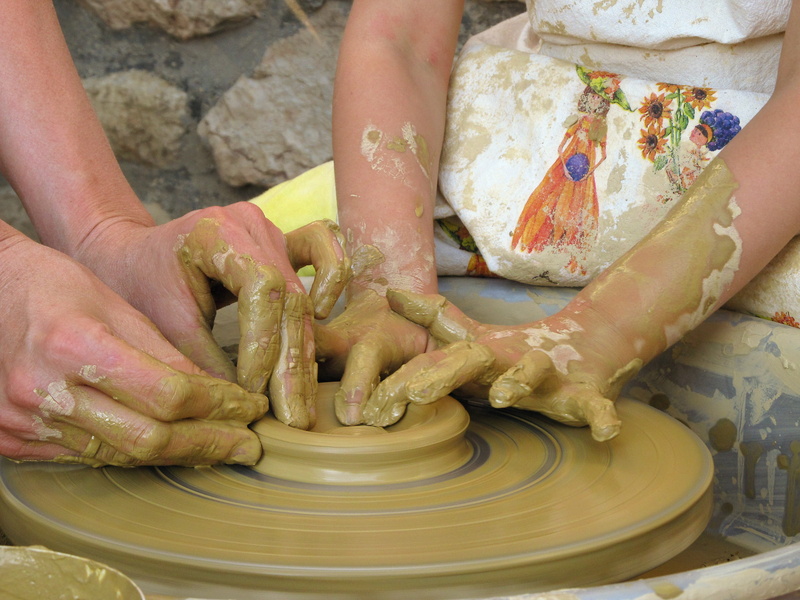potter, one person, human Hand, craft, finger, artist, creation, hand, occupation, pot, art and craft, people, crafts, clay, working, turning, cultures
