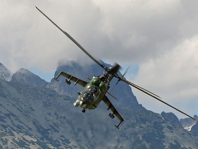 Military Helicopters, Mil Mi-24, 720P