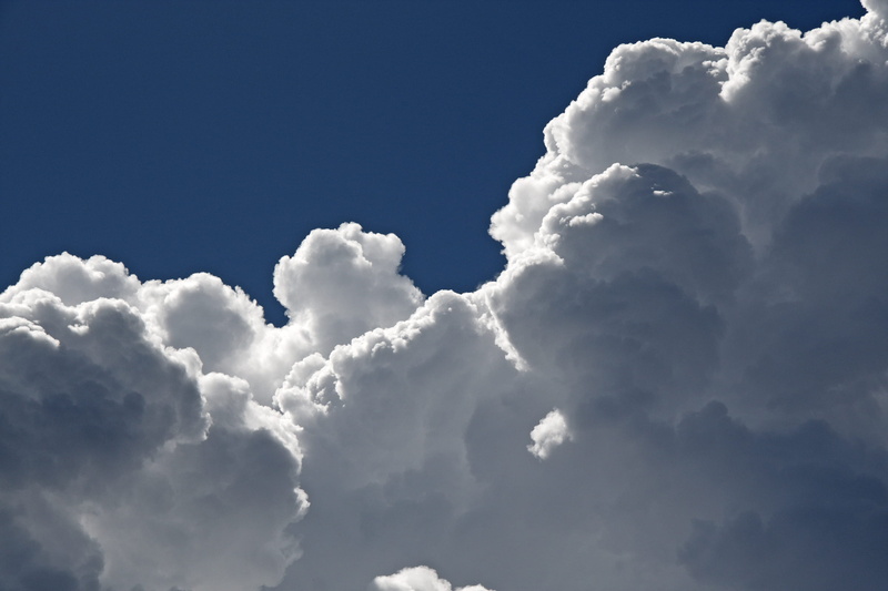clouds, outdoors, softness, beauty in nature, blue sky, backgrounds, storm, wind, tranquility, nature, sunlight, environment, 2K, fluffy, white color