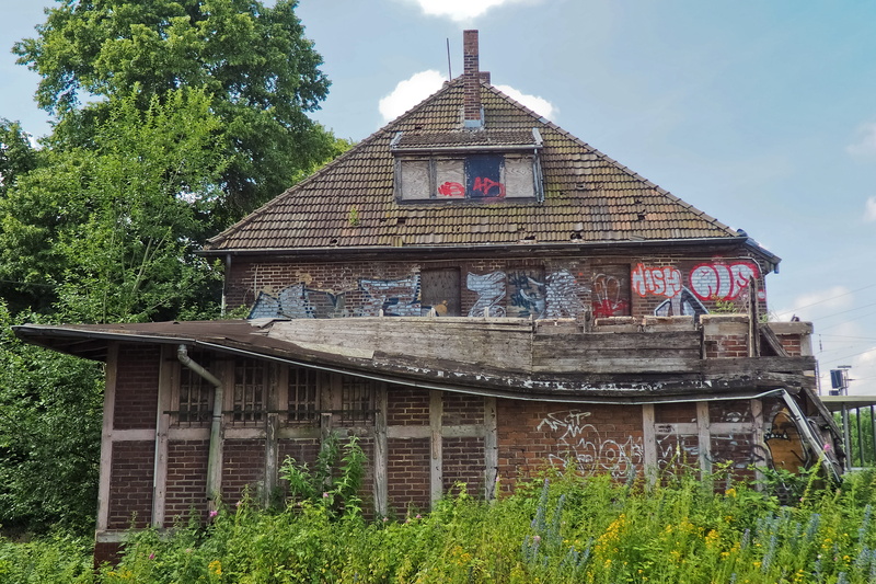 history, abandoned, the past, forget, atmosphere, break up, past, architecture, transience, nature, finiteness, ailing, broken, building exterior, plant