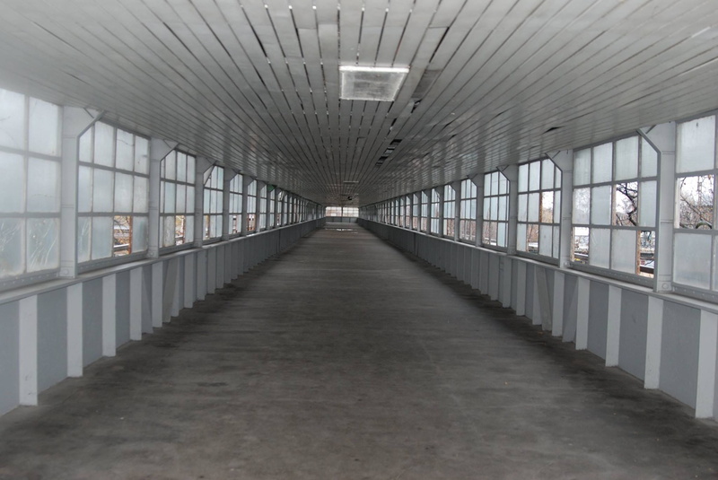 long, 1080P, Głogów, lighting equipment, long hall, Hallway, indoors, building, empty, arcade, footpath, Poland, Train Station, built structure, day, corridor