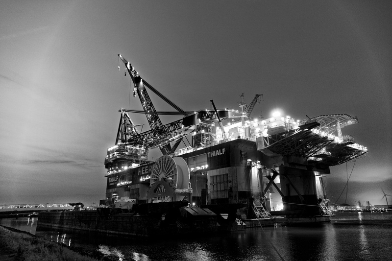 mode of transportation, illuminated, shipyard, shipping, sea, grayscale, no people, nautical vessel, 5K, transportation, outdoors, crane - construction machinery