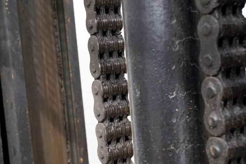 weathered, logistics, art and craft, 5K, chain, history, the past, massive, focus on foreground, Forklift, old, Industry, members, architecture, wheel