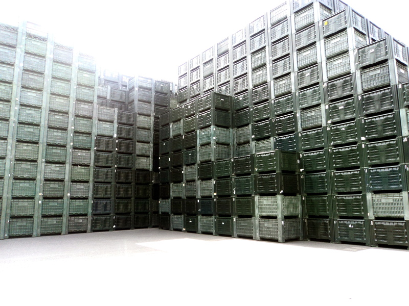 stock, day, lot, Build, storage compartment, nature, Industry, mass, building, built structure, Box, city, apartment, buy, clear sky, wall, Stack, large group of objects