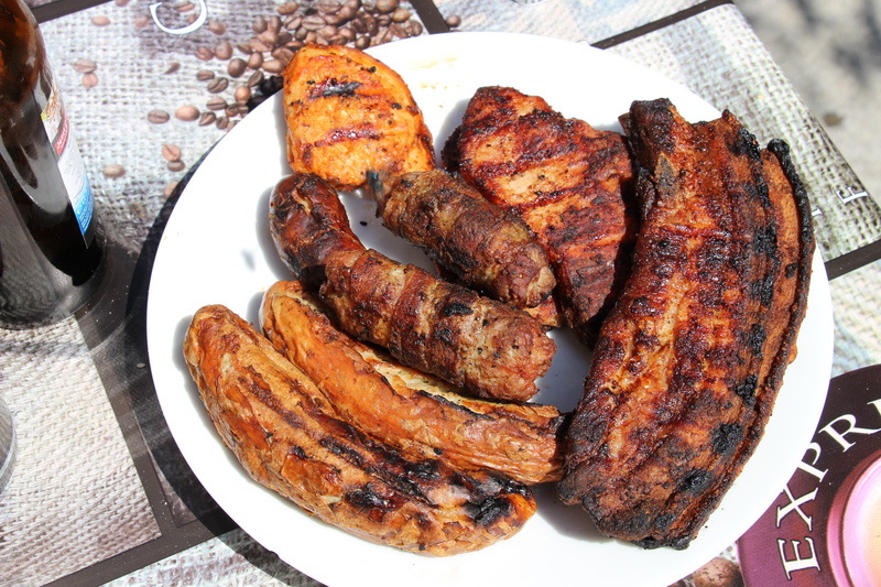 indoors, delicious, dinner, barbecue, party, meat, bratwurst, greasy, schnitzel, indulgence, chicken meat, wellbeing, hearty, roasted, plate, temptation