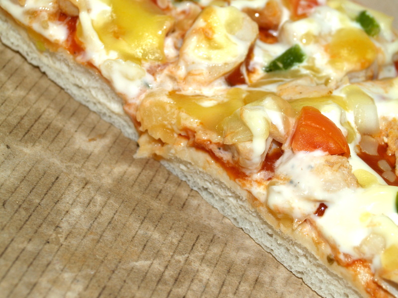 sauce, peperoncino, dairy product, greasy, food, fast Food, fast, ready-to-eat, cooked, italian Culture, vegetable, hot, indoors, tomato, crust, breakfast