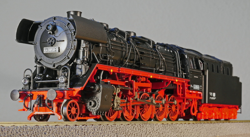 german reichsbahn, toys, red, railroad track, scale h0, equipment, black, goods train locomotive, track, machinery, sangerhausen, three cylindrical, oil engine