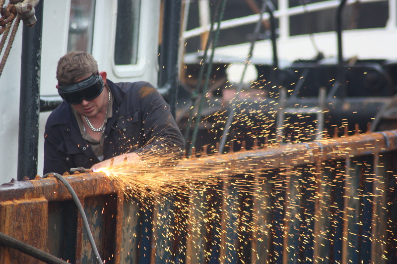 jacket, metal industry, warm clothing, steel, skill, worker, industry, tools, shipping, metalwork, shipwright, metal, factory, using, heat, one person