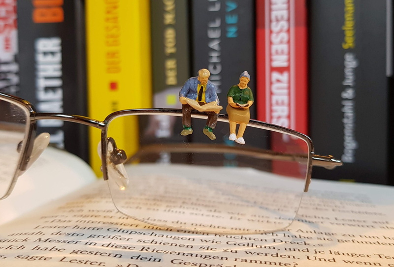 2K, human representation, creative, miniature, humorous, real people, old, communication, tourism, day, publication, read, travel, bookworm, study, book