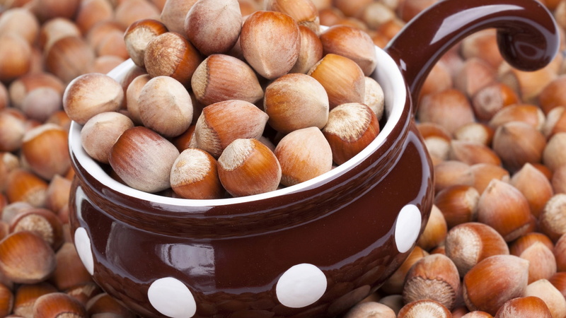 lot, nut, still life, food, snack, abundance, wellbeing, freshness, bowl, chestnut, close-up, no people, fruit, ceramic, jar, focus on foreground, brown
