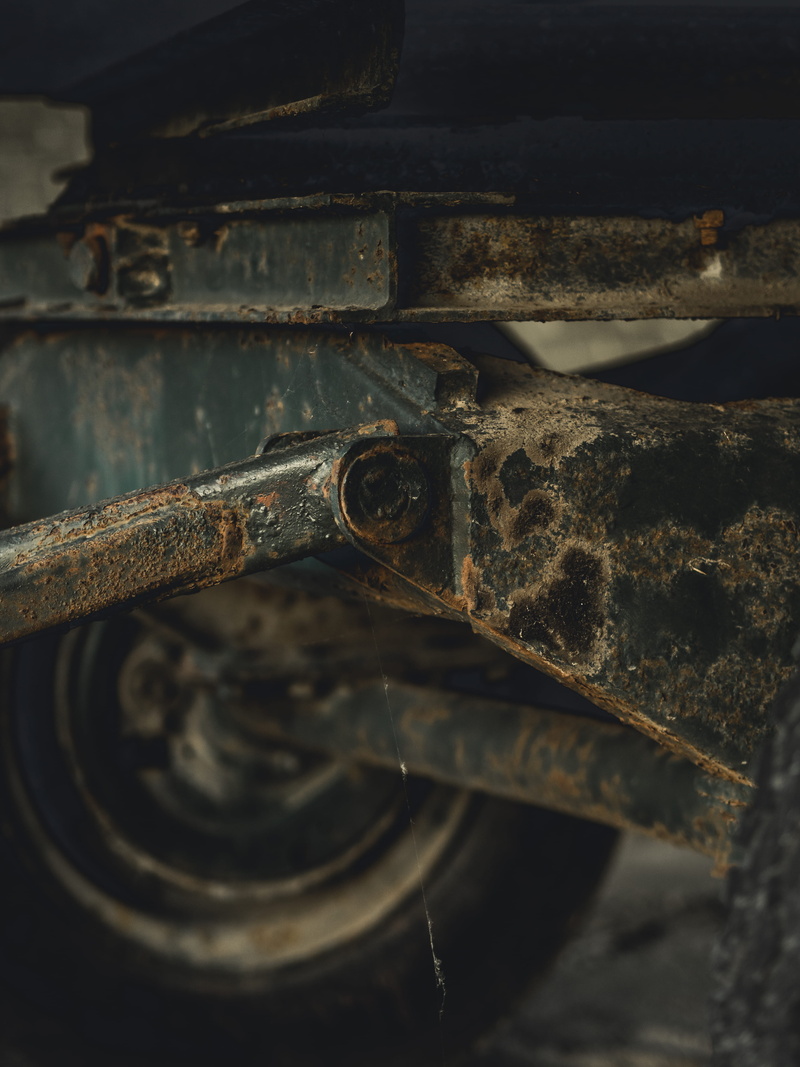 no people, obsolete, gear, decline, bolt, wrench, deterioration, lock, animal, indoors, damaged, axle, pump, drive shaft, bracket, industry, weathered
