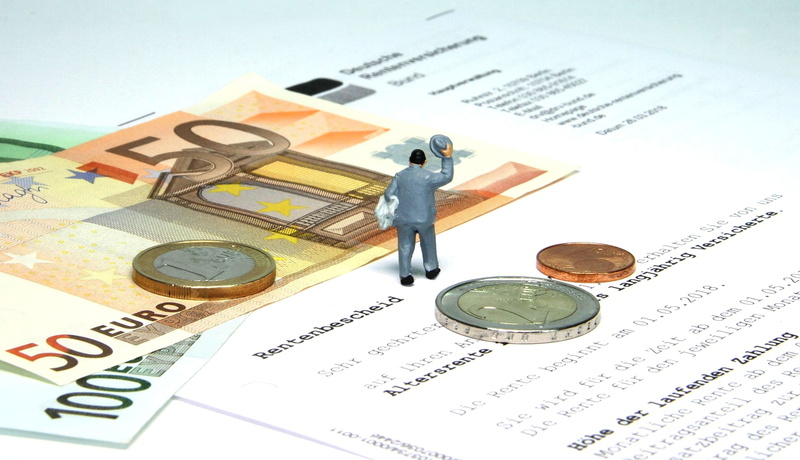 paper currency, close-up, high angle view, still life, pension, supply, little man, expense, pensioners, euro, studio shot, retirement, currency, indoors