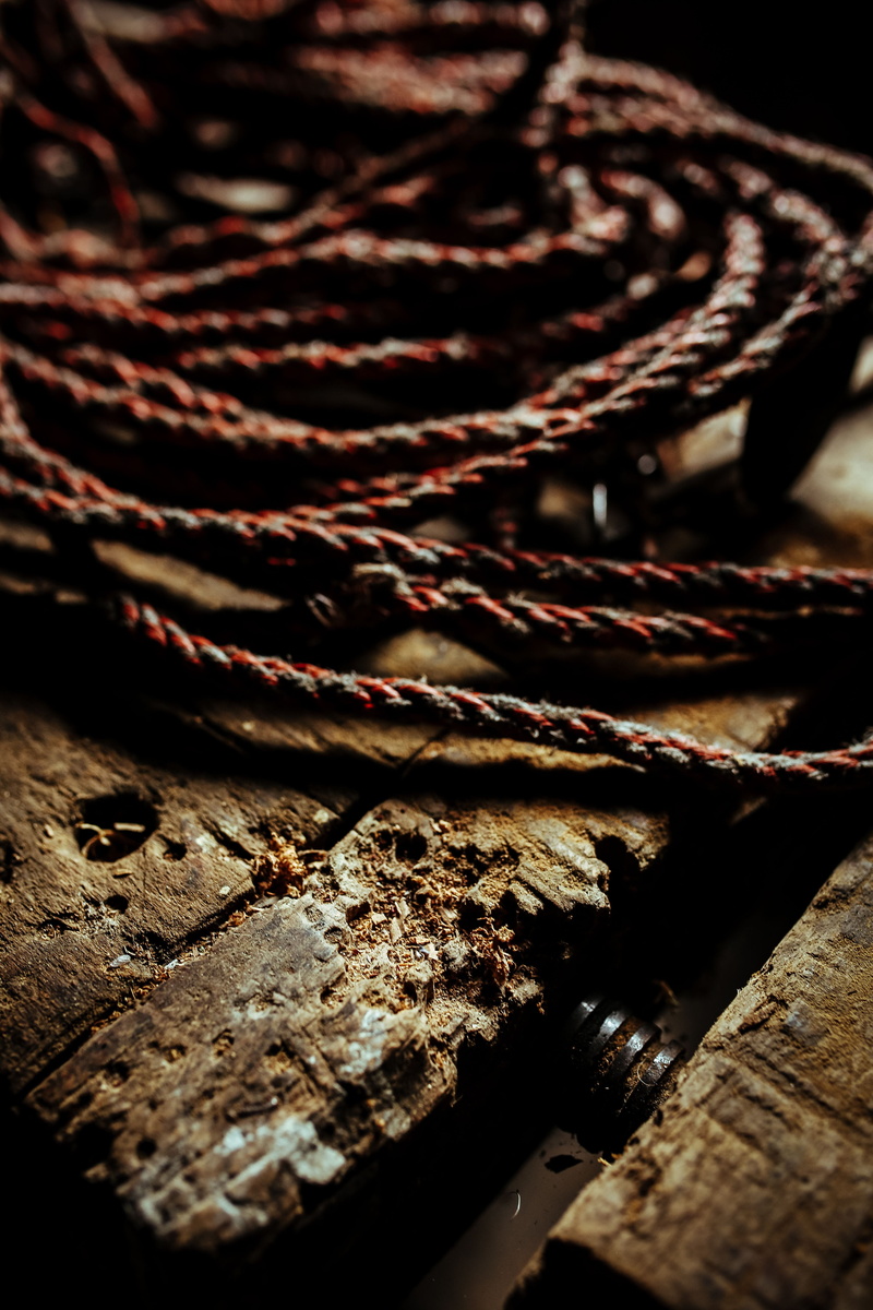 5K, diy, old, selective focus, high angle view, metal, nautical Vessel, wooden, focus on foreground, food, wood - Material, preparation, garage, repair