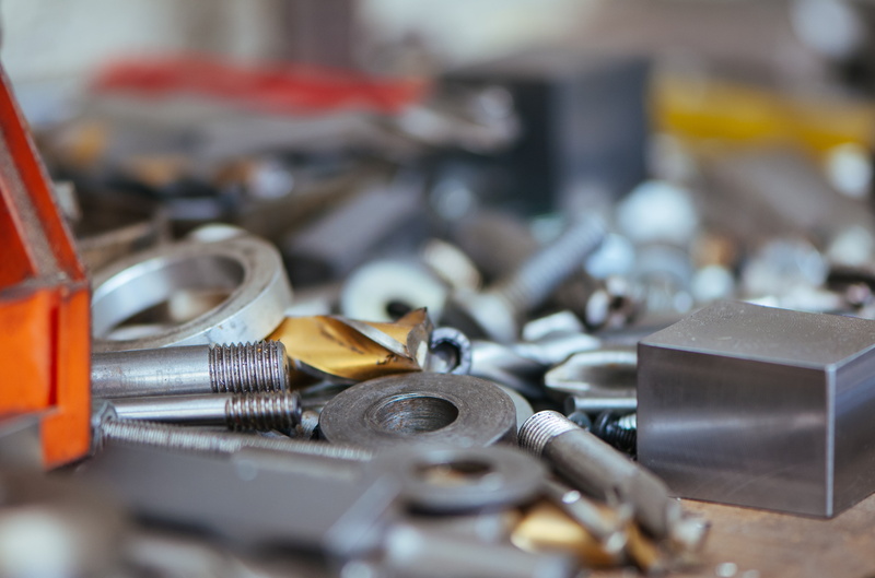 mechanic, workshop, 4K, selection, construction, screws, silver colored, copper, industry, discs, alloy, nut - fastener, work Tool, junkyard, metal, focus