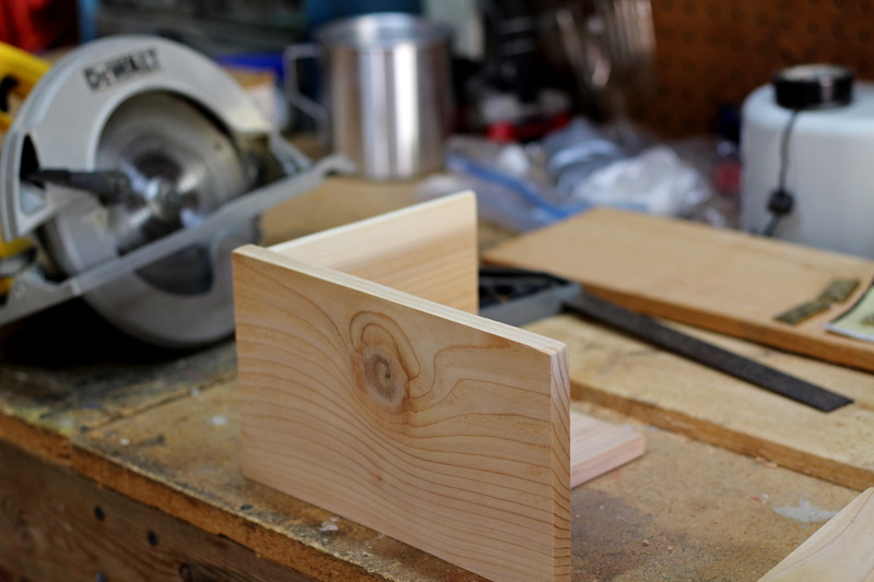 old, still life, selective focus, man made object, table, wood working, choice, focus on foreground, saw, carpentry, 5K, dewalt saw, wood - material, hinges