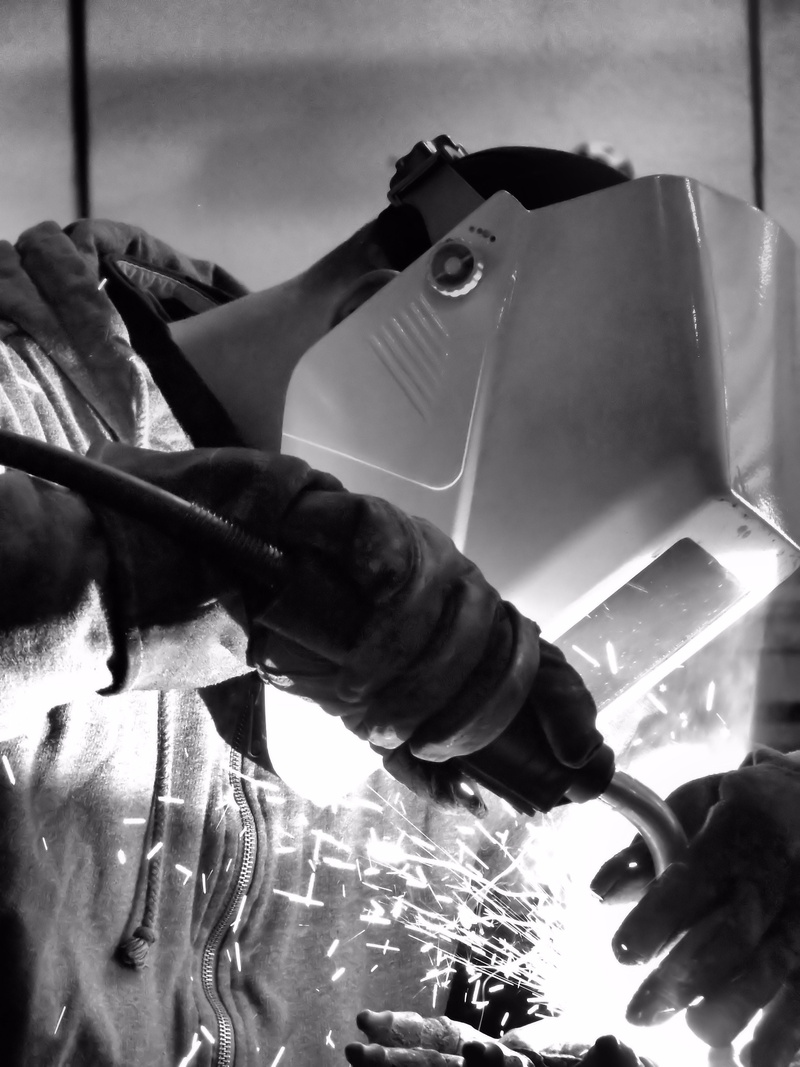 grayscale, craftsman, iron, spark, laborer, flash, lifestyles, close-up, working, human body part, welding, worker, 4K, acetylene, human hand, nature