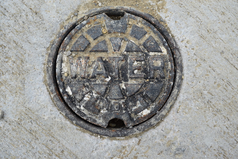 energy, outdoors, 2K, plate, technology, Texture, communication, plumbing, built structure, Concrete, pipeline, metal, material, no people, weathered