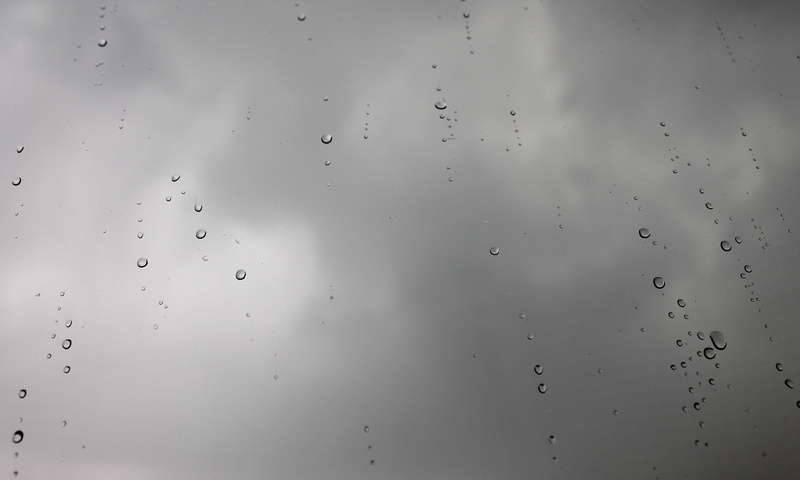 water, 4K, window, rain drops, pattern, dark, backgrounds, nature, sky, drops of water, clouds, full frame, rain, glass, the background, drop of rain