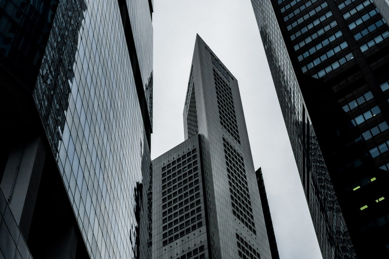tower, no people, singapore, nature, modern, sky, low angle view, clear sky, cbd, office building exterior, 1080P, outdoors, skyscraper, tall - high, architecture