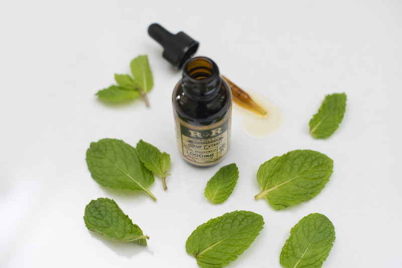 surrounded, herbal medicine, wellbeing, jar, tincture, healthy eating, 5K, leaf, cbd, planter, cbd oil, hemp oil, close-up, studio shot, plant part, hemp