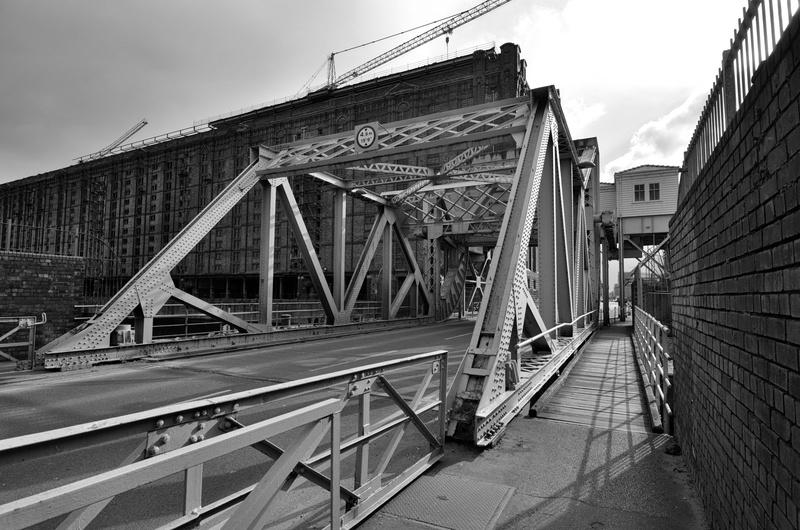 4K, waterfront, united kingdom, architecture, dockland, outdoors, bridge - man made structure, the way forward, direction, metal, restoration, nature