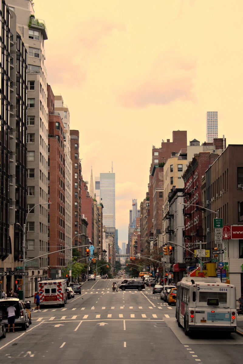 city, autos, new york, city street, lockscreen, office building exterior, traffic, sky, sunset, diminishing perspective, mode of transportation