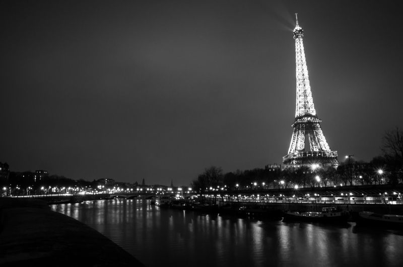 Cities, Black and White, River, France, City, Paris, Light, Eiffel Tower, 1080P, Night