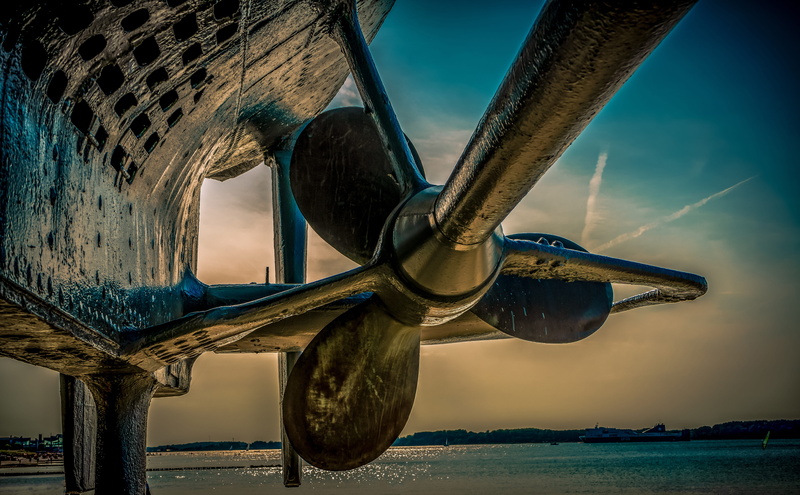airplane, 5K, metal, water, travel, architecture, nature, u boat, air vehicle, horizon, sea, transportation, mode of transportation, drive, day, wheel