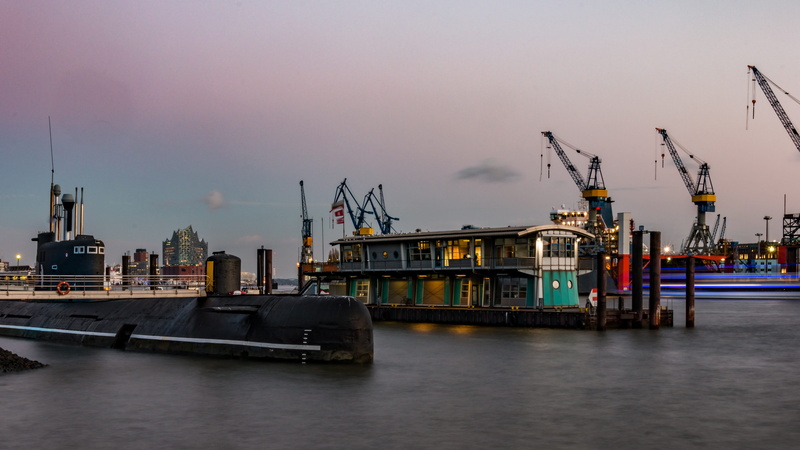 industry, built structure, no people, ship, hamburg, business, sky, seafaring, elbe, harbour cranes, u boat, crane - construction machinery, landungsbrücken