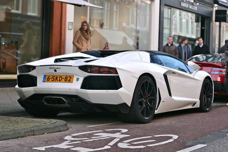 white, supercars, 720P, lp700 4, roadster, blanche, italian, aventador, lamborghini