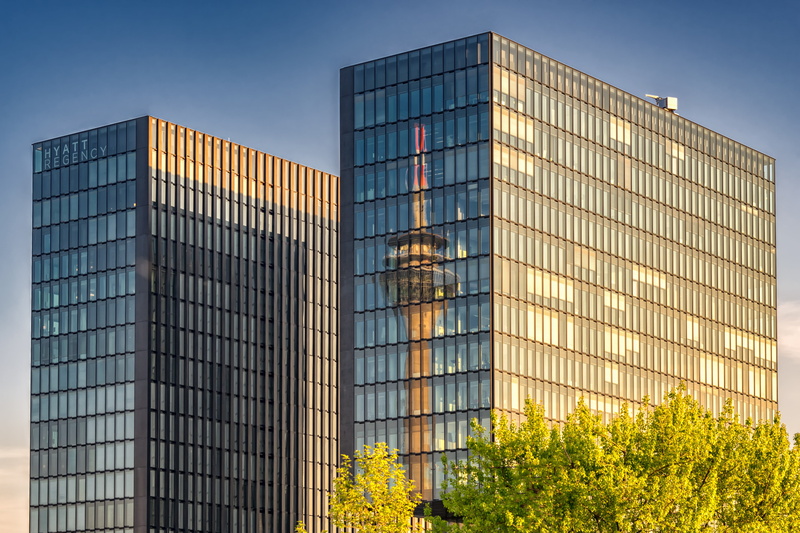 tourism, glass front, hyatt, office Building, düsseldorf, high, business, nature, facade, reflection, no people, skyscraper, urban Scene, tv tower, steel