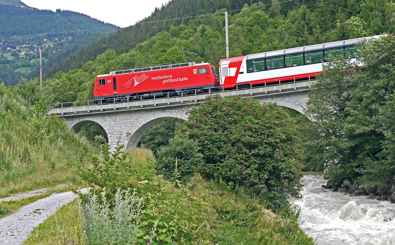 transportation, tree, arch, meter track, track, travel, valley crossing, architecture, valais, train - vehicle, fiesch bach, hge 4-4, stone viaduct, the matterhorn-gotthard railway