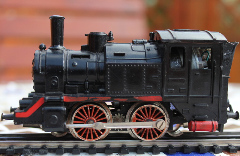 no people, red, close-up, land Vehicle, old, retro styled, machinery, mode of Transport, industry, steam, rail traffic, Railway, train, photography themes