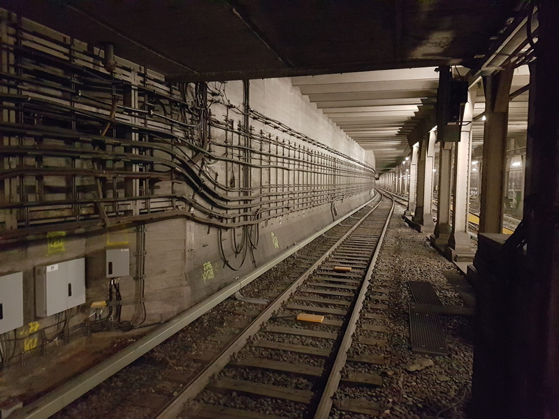 tunnel, architectural column, germany, the way forward, train, railroad track, daytime, subway train, gleise, public transportation, long, railroad station platform