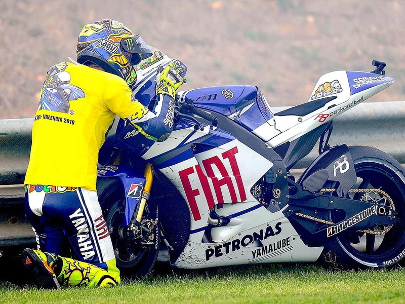 final, art, motorcycles, Yamaha, farewell, hd, Rossi, m1, 720P, kiss