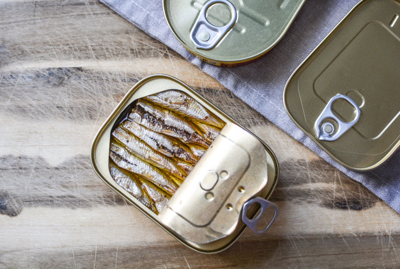 canned, storage, fish, sprats, fish oil, container, directly above, canned food, no people, bowl, omega 3, healthy eating, metallic, sardines, freshness