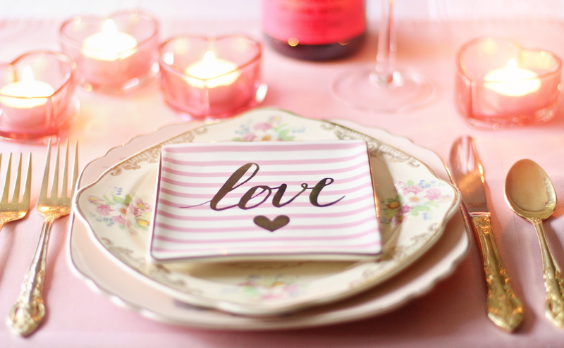 wedding, food, ceramic, event, 5K, candle, table setting, plate, flower, white, candles, plates, cutlery, no people, table, fork, beauty in nature, tableware