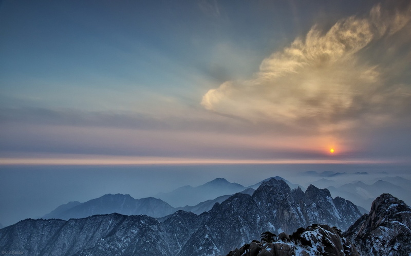 nature, clouds, snowy peak, landscape, sunset, mist, mountains, summit, horizon, 1080P